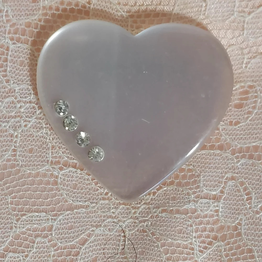 Vintage MOP Heart Brooch with‎ four rhinesstones